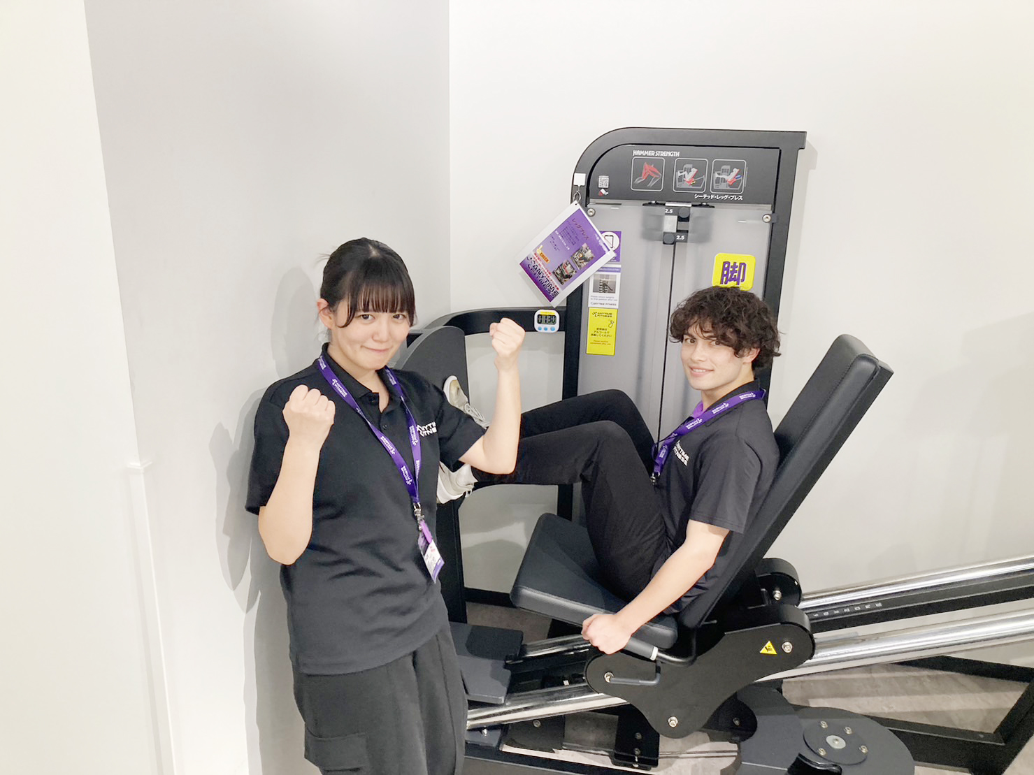 日本未発売Champion 97 XLクリームアメフト薔薇 ロンT紫筋トレGYM 日本未発売Champion 97 XLクリームアメフト薔薇 ロンT紫筋トレGYM